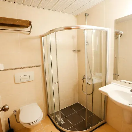 Hotel The Tower 3*