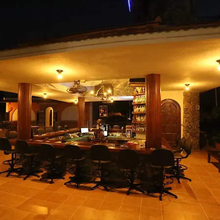 Ξενοδοχείο The Tower 3*