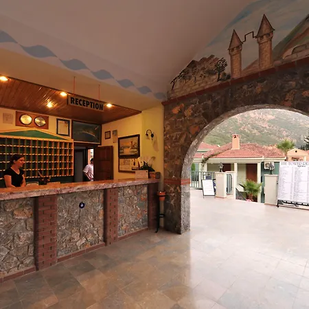 The Tower Ξενοδοχείο Ολουντενίζ