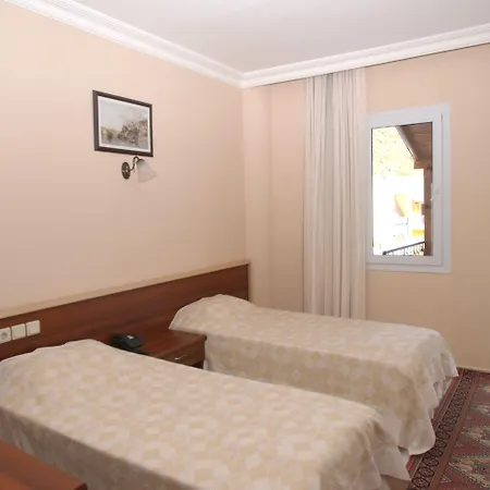 Ξενοδοχείο The Tower 3*