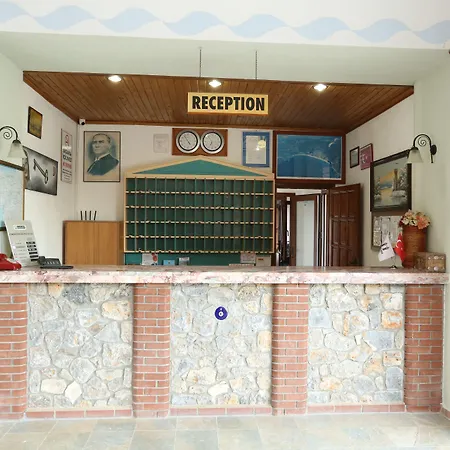 Ξενοδοχείο The Tower 3*