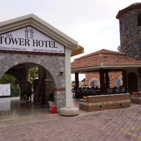 ホテル The Tower 3*