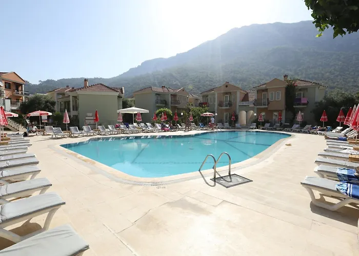 The Tower Hotel 3*