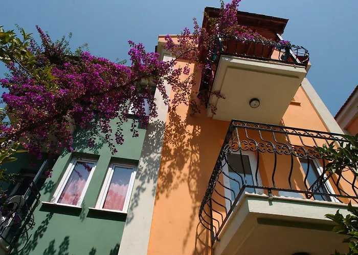 The Tower Ξενοδοχείο 3*